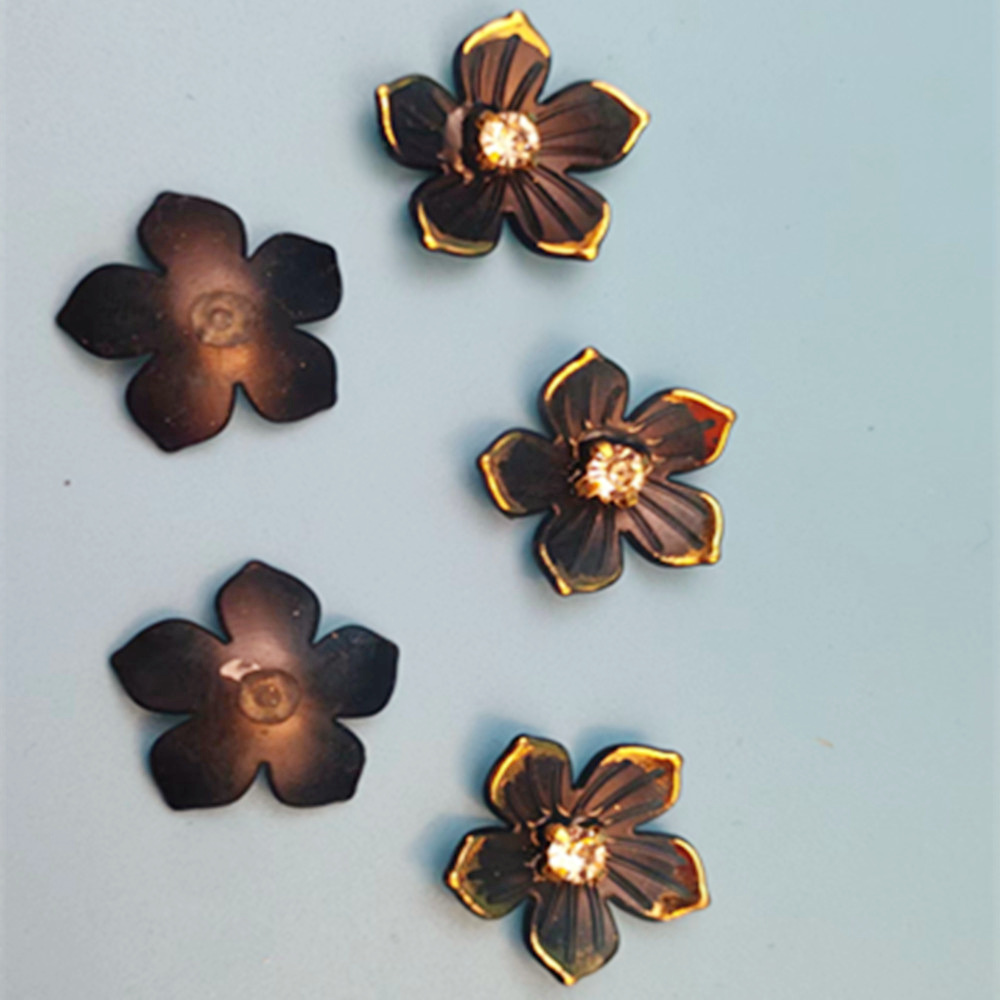 25pcs Flower Beads with Golden Borders & Rhinestones